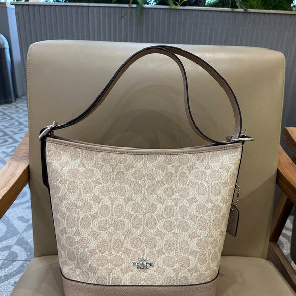 NWT Coach Jude Duffle Bag In Signature Canvas CBH20 - Picture 7 of 9